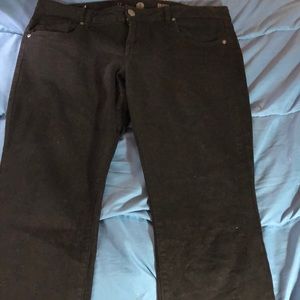 Black skinny jeans